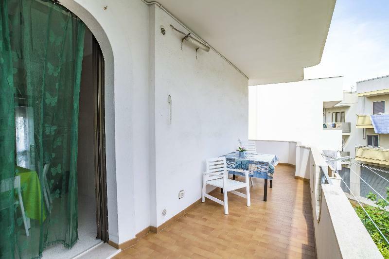 Appartamenti Albero Di Giada โปลีญาโนอามาเร ภายนอก รูปภาพ